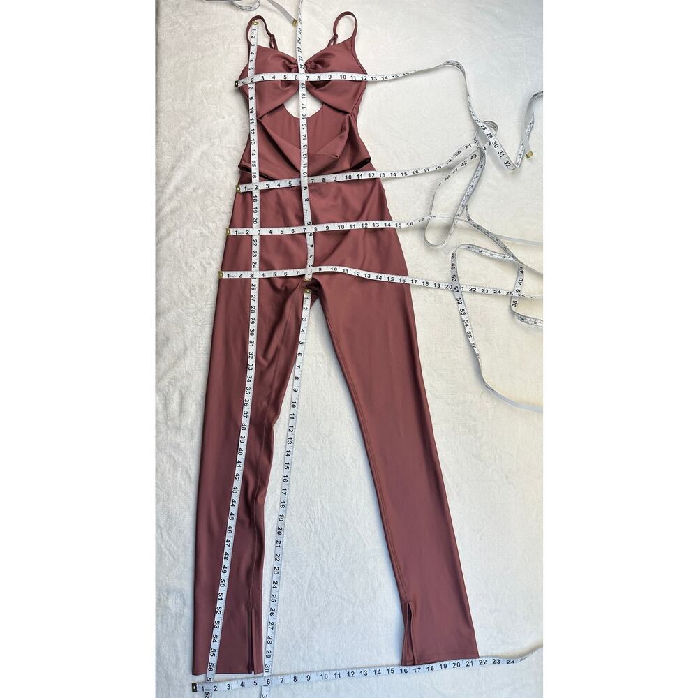 Alo Yoga Airlift A-List Onesie One Piece Jumpsuit Burgundy Truffle Size Medium M - Picture 7 of 16